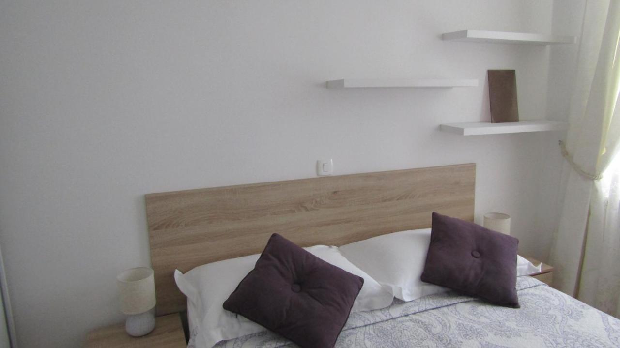 Deluxe Collection Hotel Kastel Split Bagian luar foto